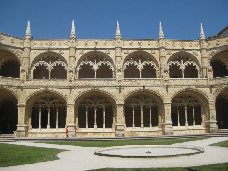 A Manueline Gem in Lisbon-O Mosteiro dos Jerónimos